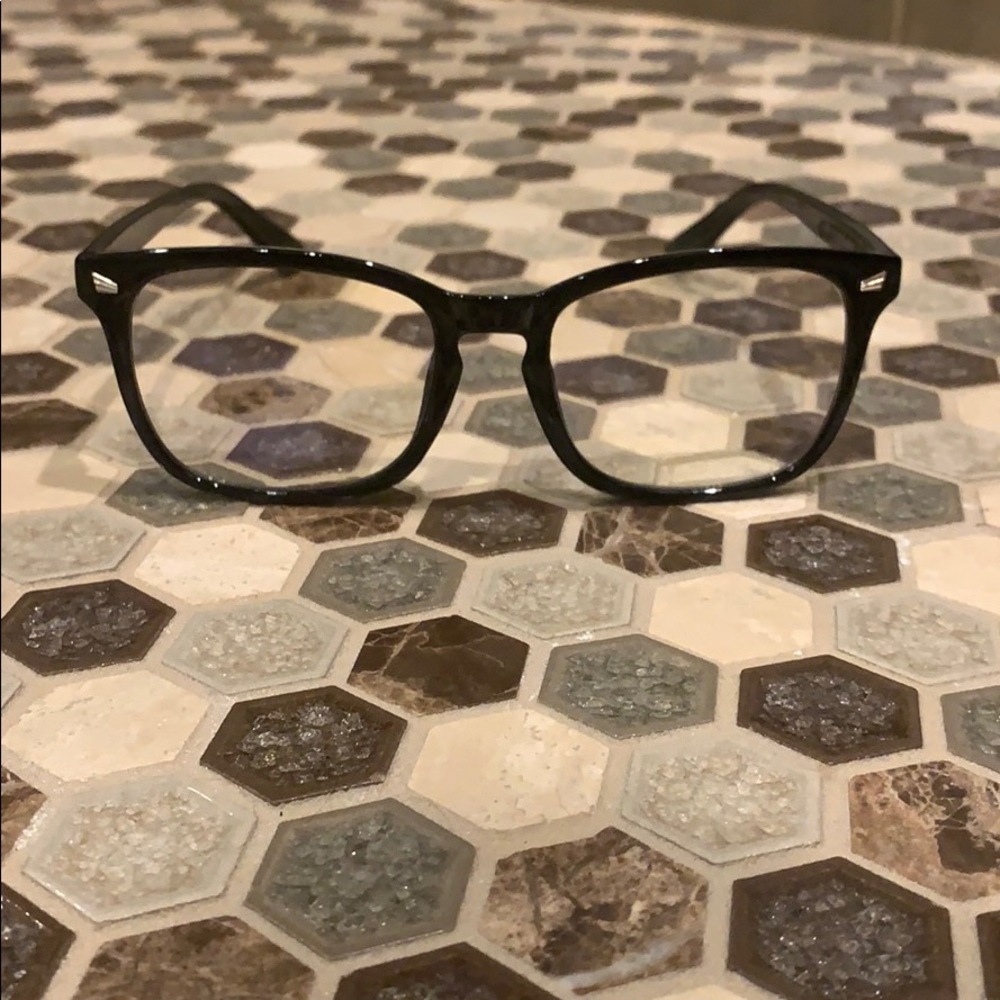 Blue light glasses filtering glasses
